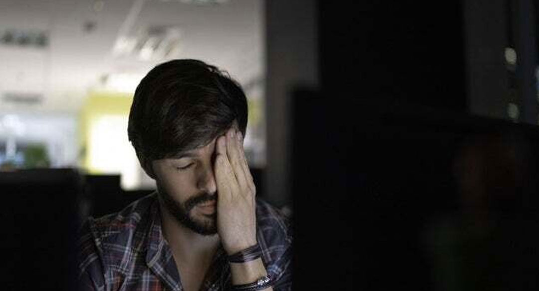 Why Do We Romanticize the Idea of Hustling?